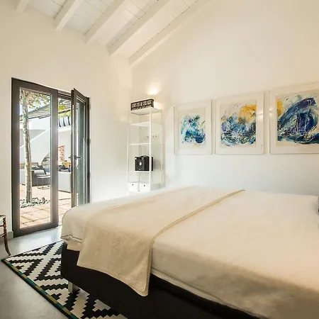 Casa Bonbon - Fantastic With Private Swimming Pool In Lagoa Completely Renovated * Lagoa (Algarve)